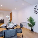 Lejlighed Flat 27 Axis - 2 Bed, Modern Apartment, Free Parking Leeds (West Yorkshire)