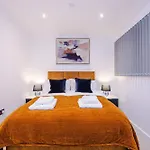 Lejlighed Flat 27 Axis - 2 Bed, Modern Apartment, Free Parking *