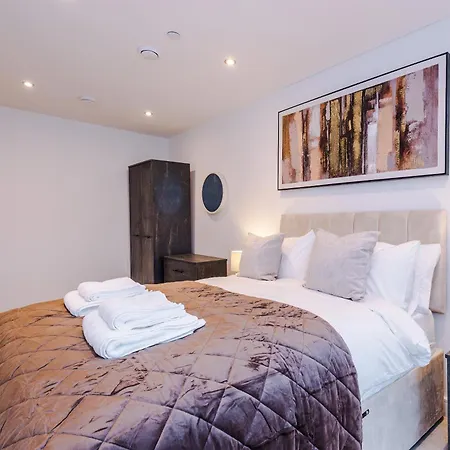 Apartment Flat 27 Axis - 2 Bed, Modern Apartment, Free Parking