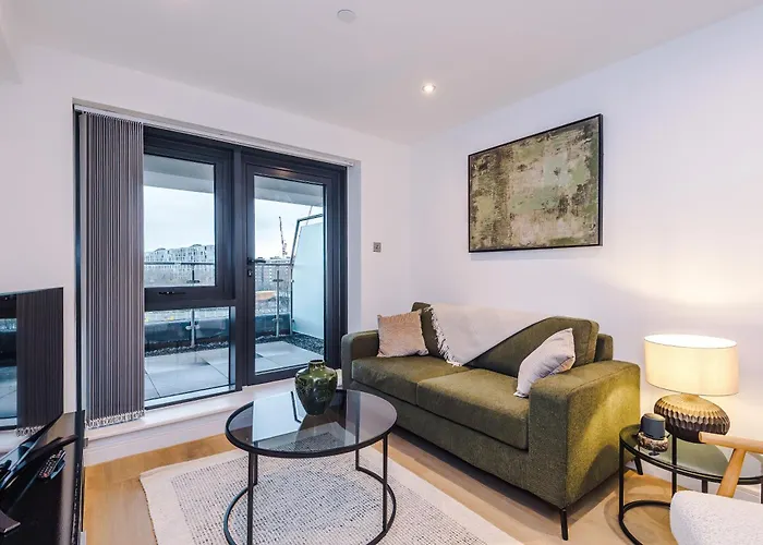 Flat 27 Axis - 2 Bed, Modern Apartment, Free Parking Лідс